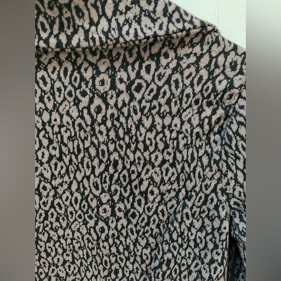Green Dragon Leopard Print Cardigan Jacket Sweater Small - Picture 5 of 5